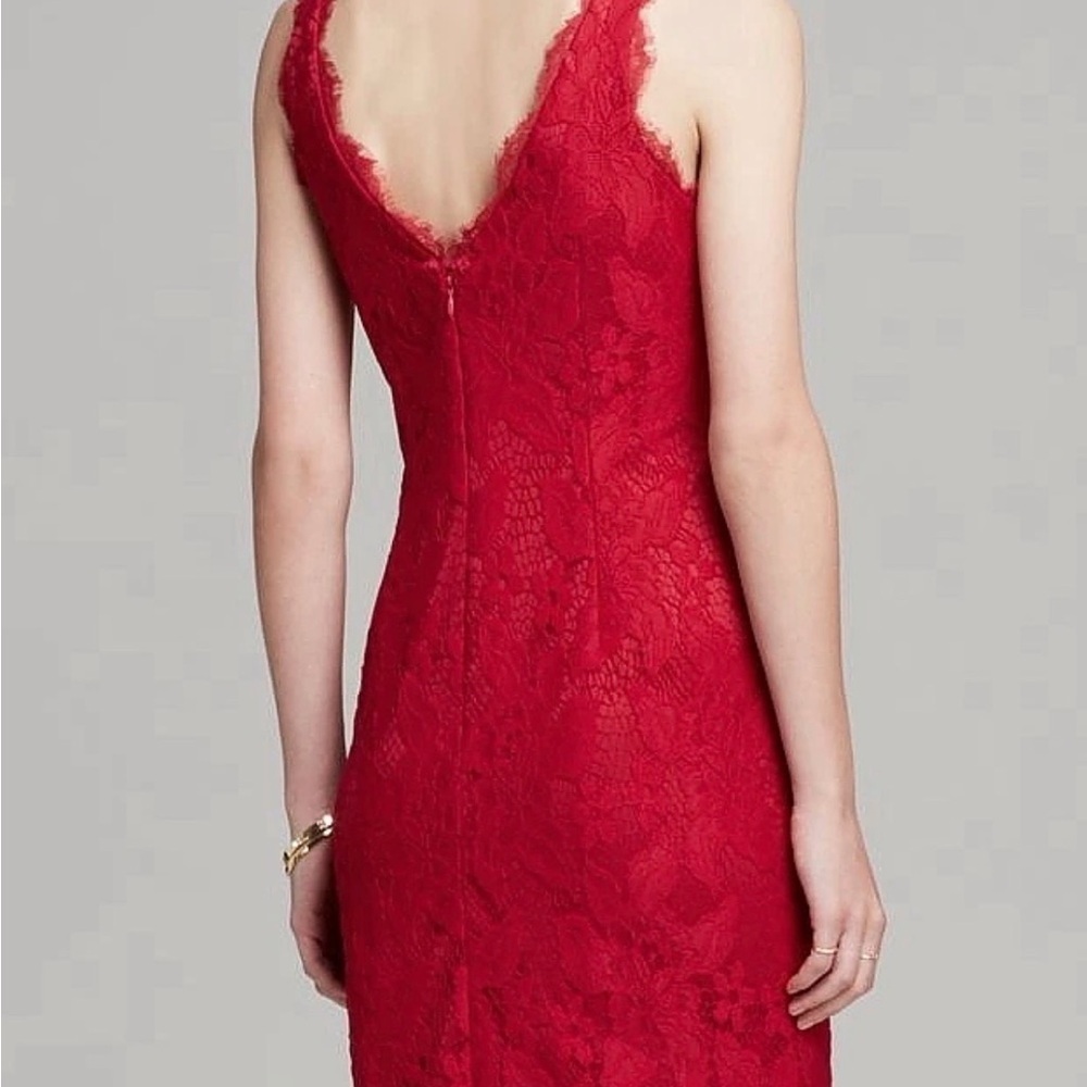 Adrianna Papell Red Lace Sleeveless Double V-Neck Cocktail Dress Size 8 - Picture 3 of 4